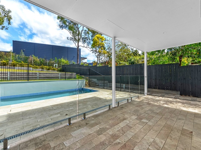 76 Canberra Drive, Ashgrove QLD 4060