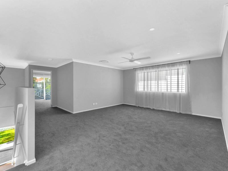 76 Canberra Drive, Ashgrove QLD 4060