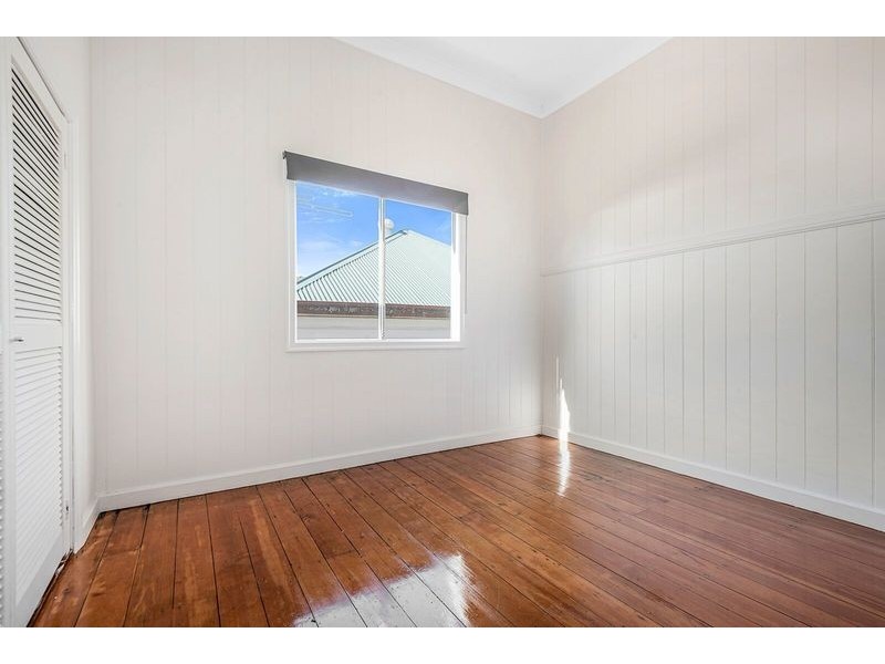 28 Leonard Street, Woolloongabba QLD 4102