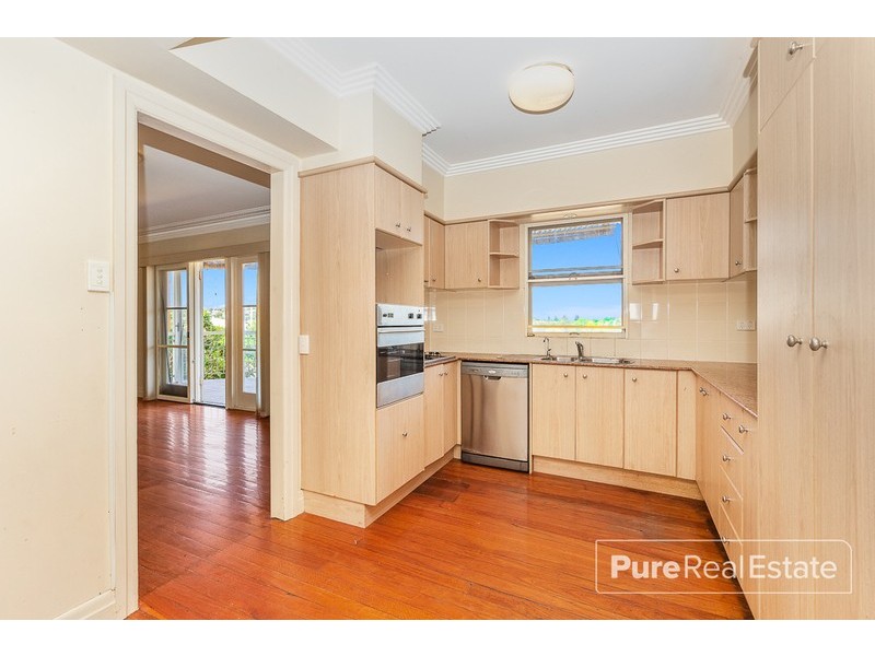 78 Huxley Avenue, Alderley QLD 4051