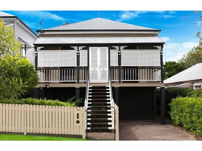 32 Fosbery Street, Windsor QLD 4030