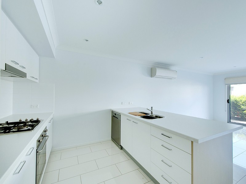 21 Tall Woods Court, Brookwater QLD 4300