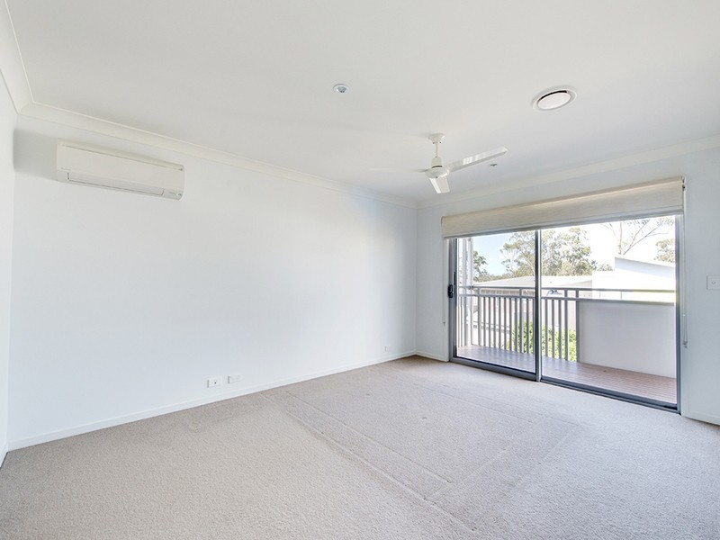 21 Tall Woods Court, Brookwater QLD 4300