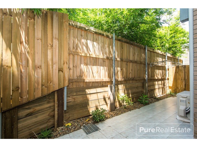 4/11 Blackburn Lane, Moorooka QLD 4105