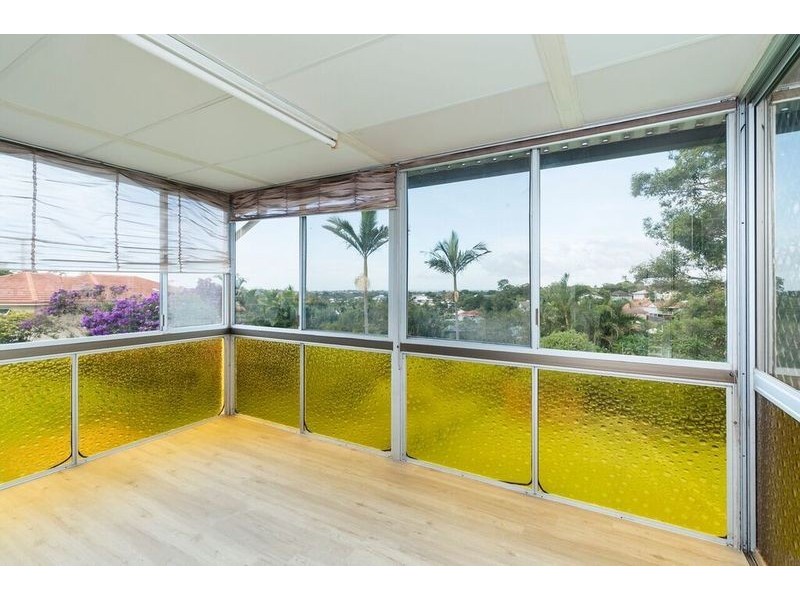 65 Pangeza Street, Stafford Heights QLD 4053