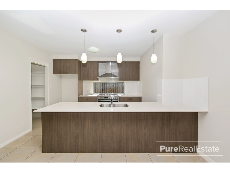 27 Windjana Crescent, Fitzgibbon QLD 4018