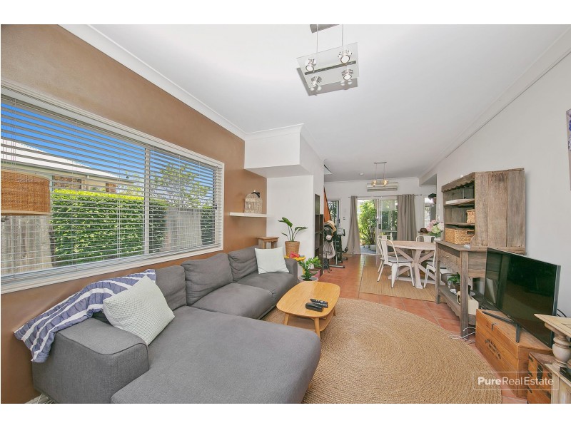 2/116 Stephens Street, Morningside QLD 4170