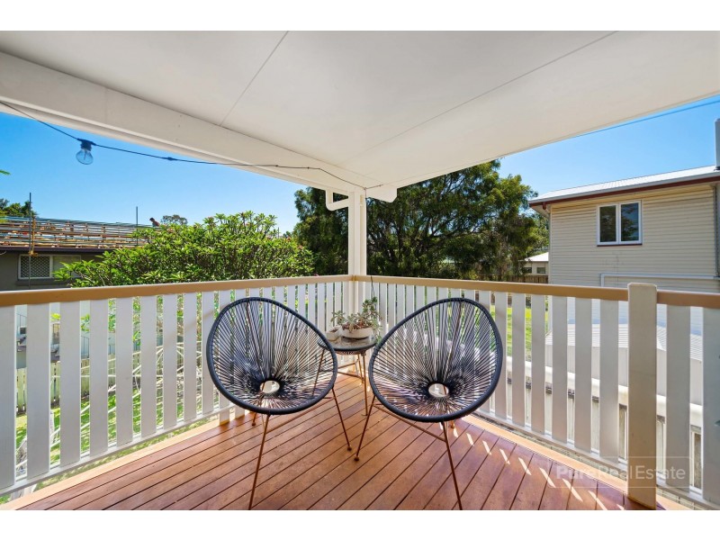 11 Cross Street, Mitchelton QLD 4053