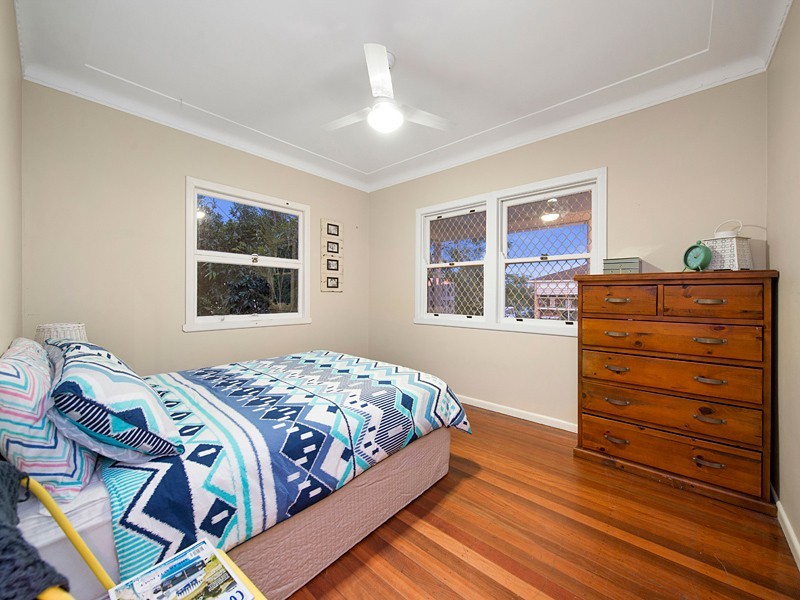 10 Ainsdale Street, Chermside West QLD 4032