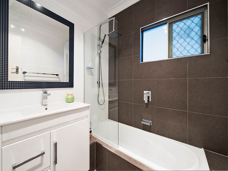 10 Ainsdale Street, Chermside West QLD 4032