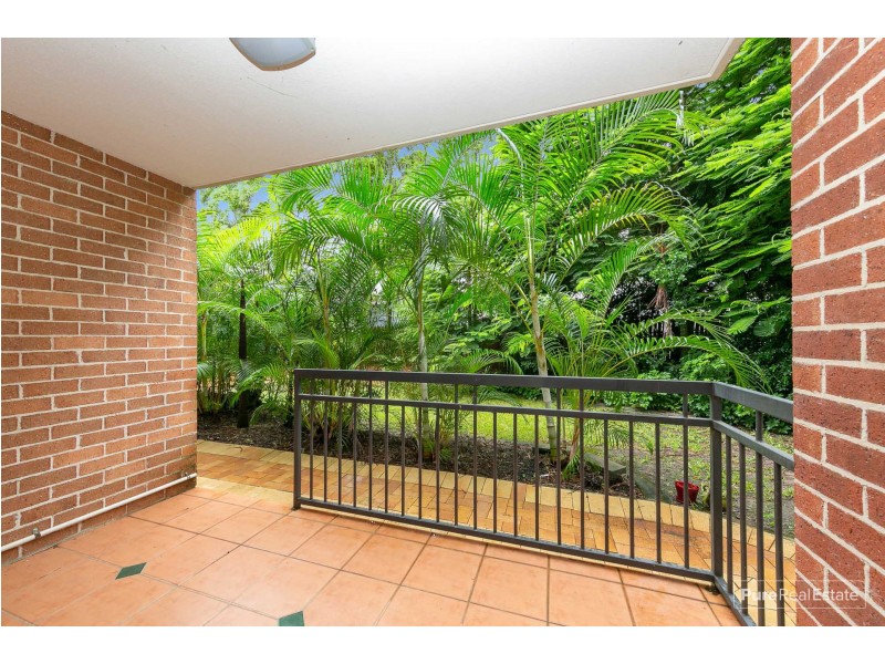 2/45 Bilyana Street, Balmoral QLD 4171