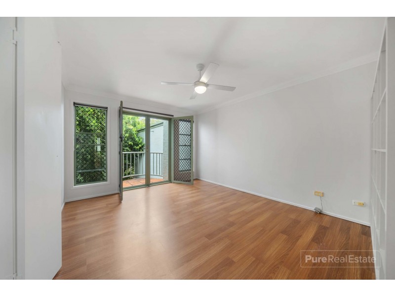 8/26 Wyndham Street, Herston QLD 4006