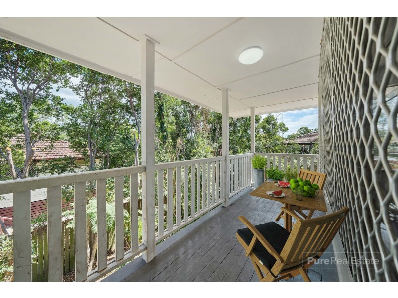 15 Camoola Street, Keperra QLD 4054