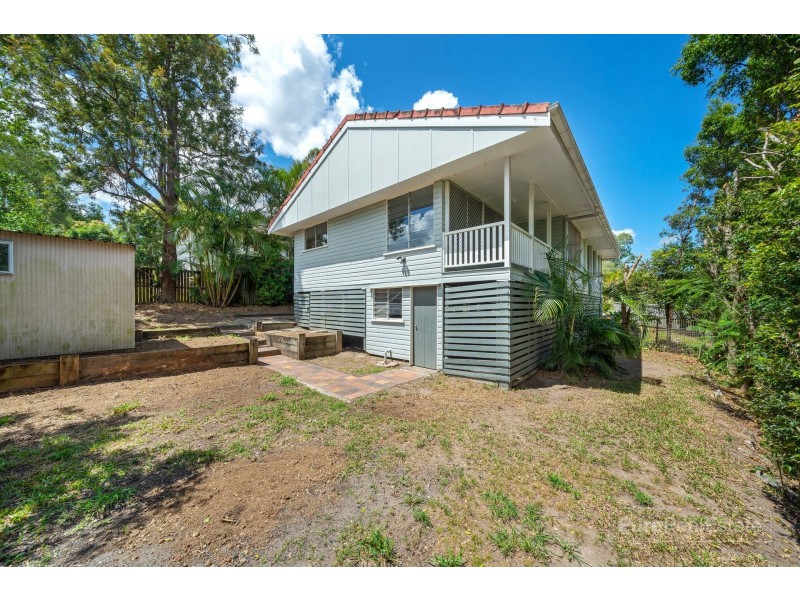15 Camoola Street, Keperra QLD 4054