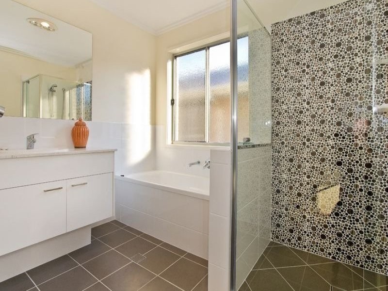 4A Crofton Street, Geebung QLD 4034