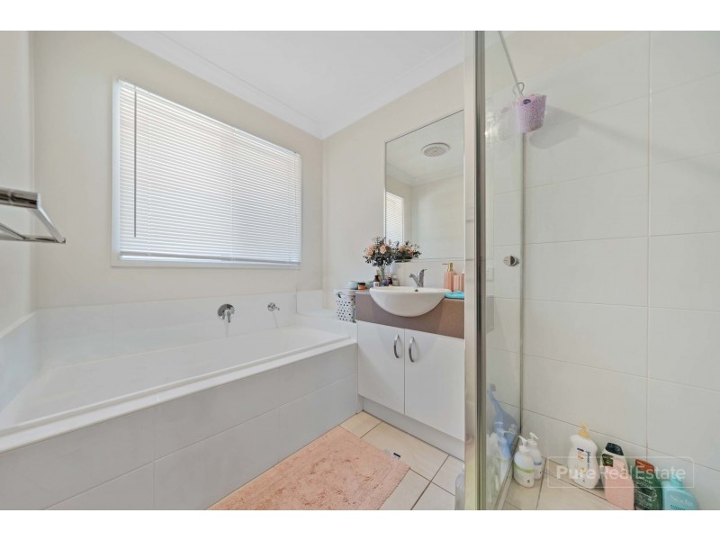 6 Bates Street, Laidley QLD 4341