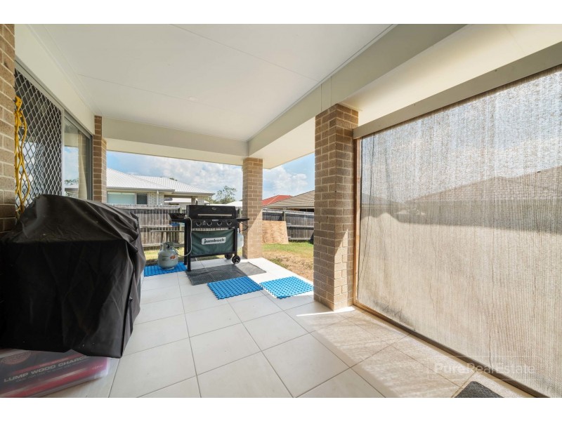 6 Bates Street, Laidley QLD 4341