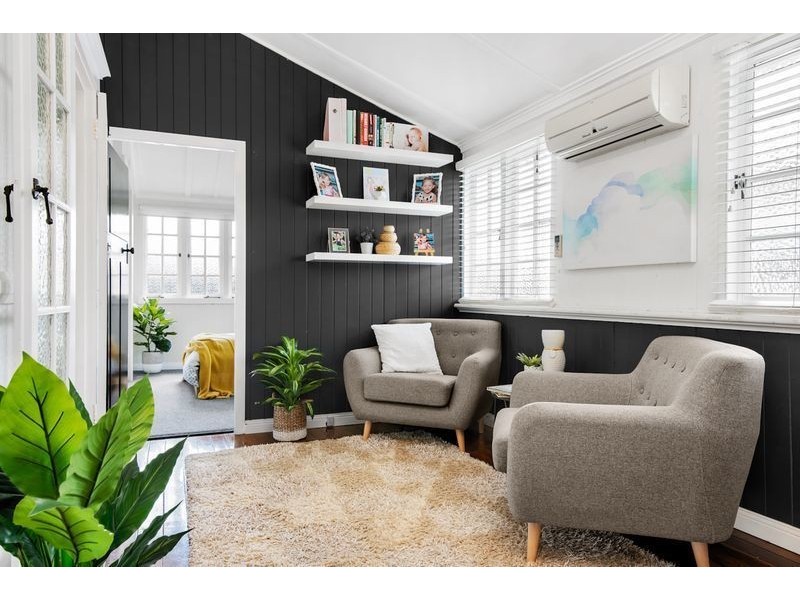 42 Strathmore Street, Kedron QLD 4031