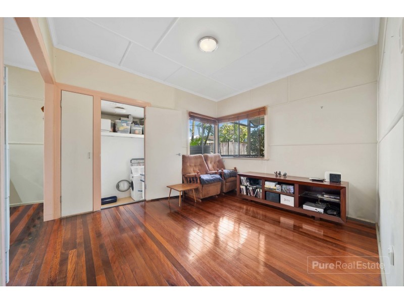 92 Cressey Street, Wavell Heights QLD 4012
