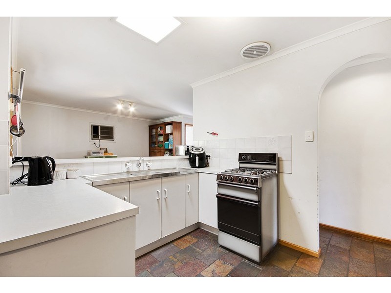 30 Rau Avenue, Evanston SA 5116