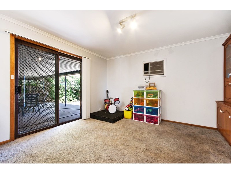 30 Rau Avenue, Evanston SA 5116