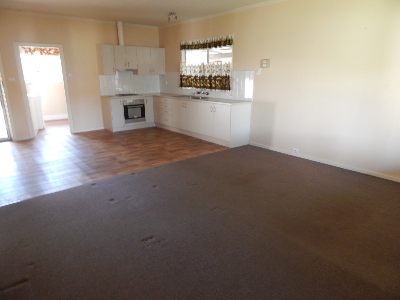 24 Fourteeth st, Gawler South SA 5118