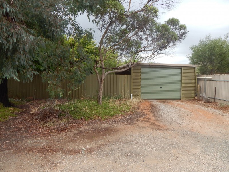 40 St Albans Road, Evanston Park SA 5116