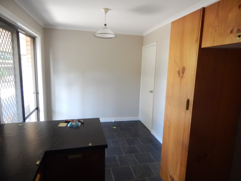 40 St Albans Road, Evanston Park SA 5116