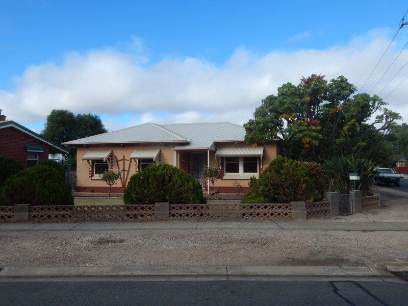 4 Lawrence Ave, Gawler South SA 5118