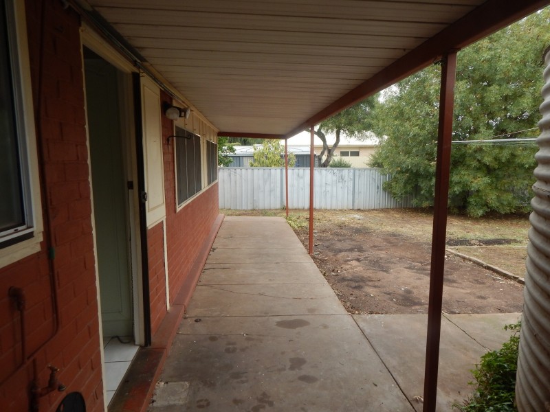 4 Lawrence Ave, Gawler South SA 5118