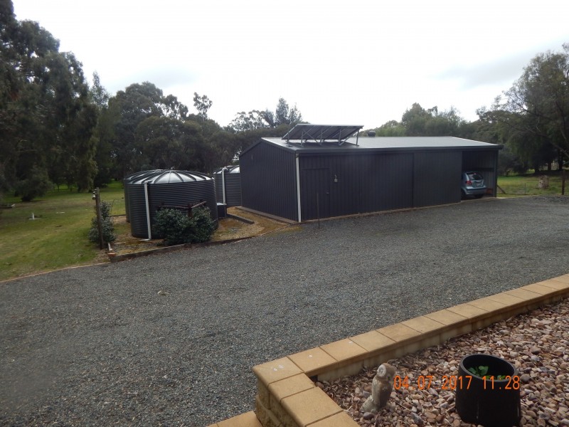 1 Denholm court, Lyndoch SA 5351