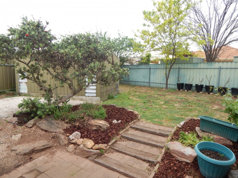 4 Rogasch Court, Evanston Park SA 5116