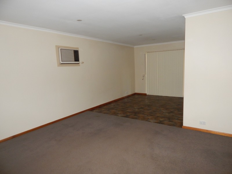 16 Weaver Blvd, Paralowie SA 5108