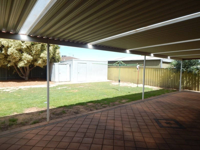 16 Weaver Blvd, Paralowie SA 5108