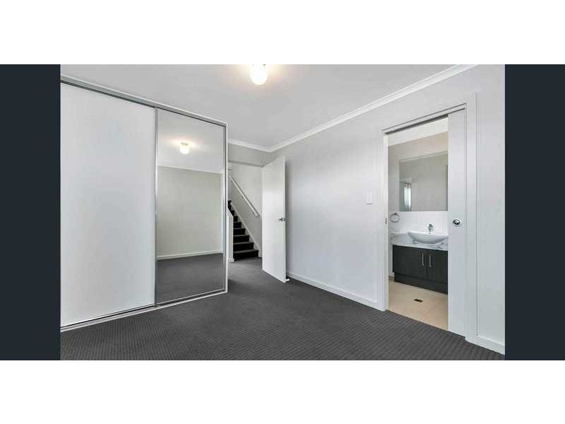 1/16 Swinden Place, Blakeview SA 5114