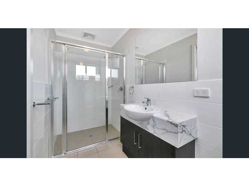 1/16 Swinden Place, Blakeview SA 5114