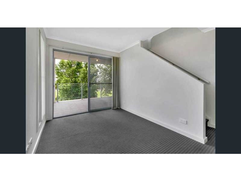 1/16 Swinden Place, Blakeview SA 5114