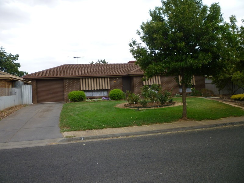 3 Barkley Cres, Willaston SA 5118