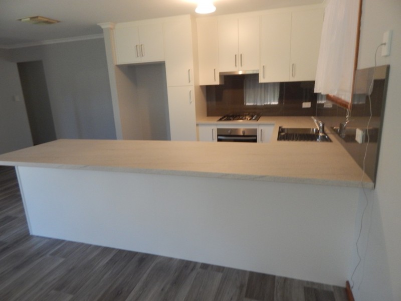 3 Barkley Cres, Willaston SA 5118