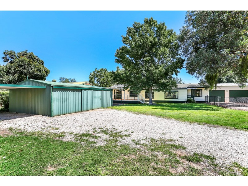 1 Pinson Court, Williamstown SA 5351