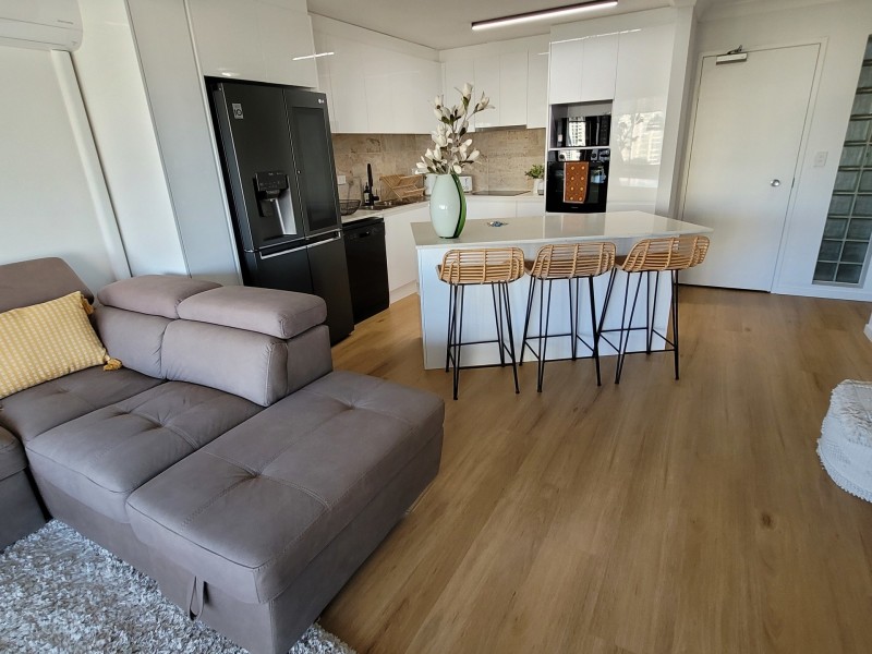 70 Remembrance  Drive, Surfers Paradise QLD 4217