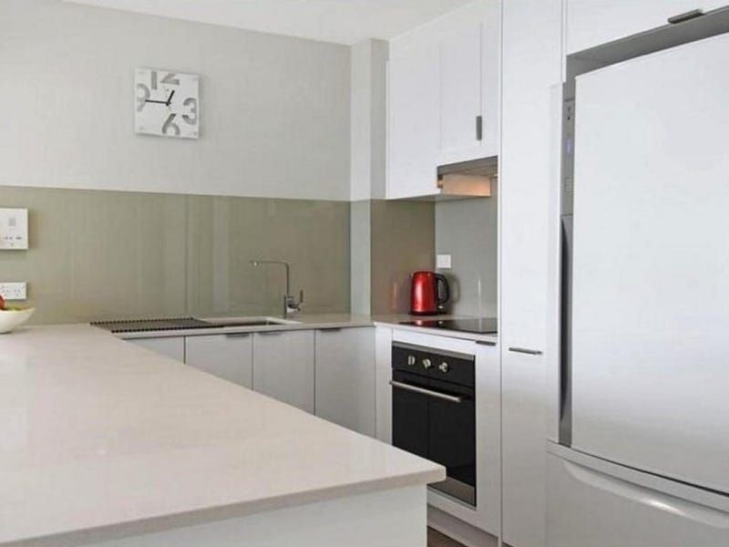 70 Remembrance, Surfers Paradise QLD 4217
