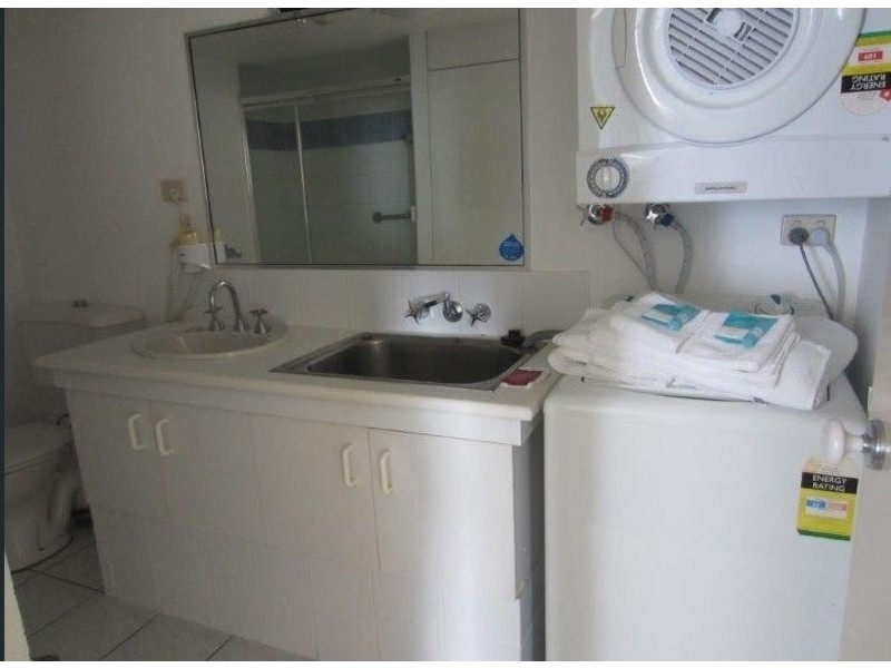 70 Remembrance, Surfers Paradise QLD 4217