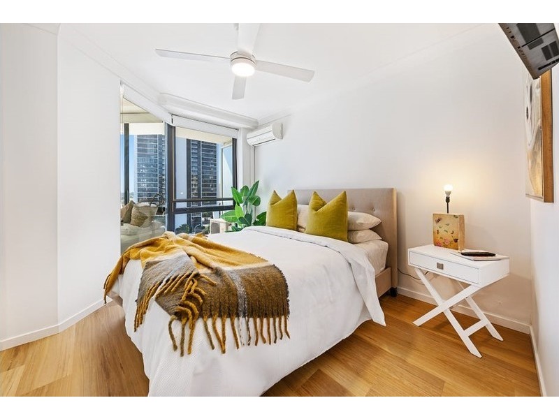 70 Remembrance, Surfers Paradise QLD 4217