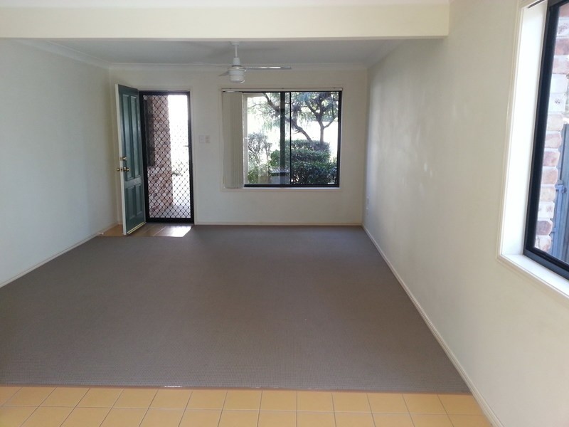 18 Sunny Court, Sunnybank Hills QLD 4109