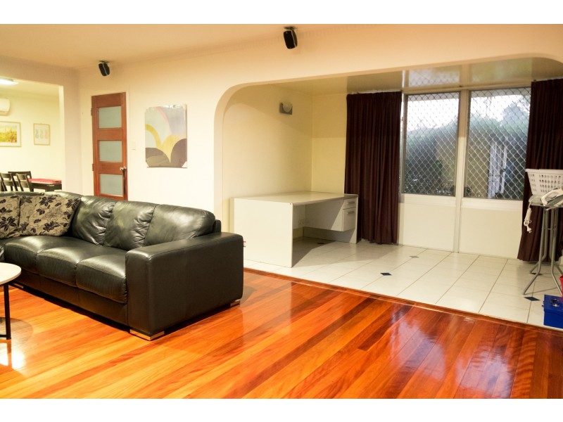 43 Meckiff Street, Upper Mount Gravatt QLD 4122