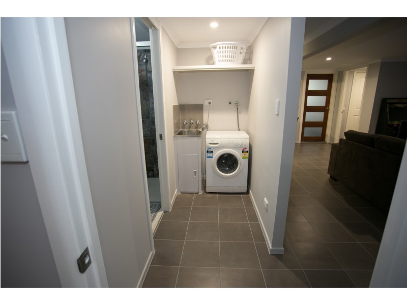 43 Meckiff Street, Upper Mount Gravatt QLD 4122