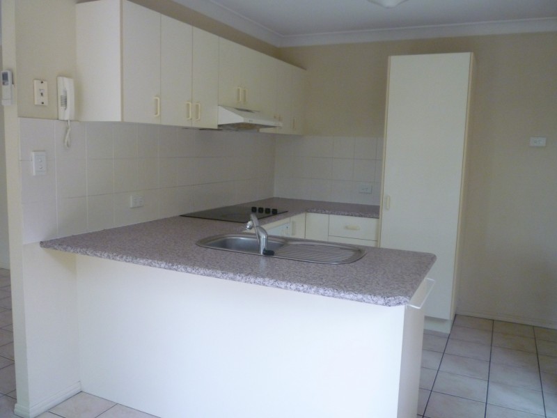 2/34 Brandon Rd Runcorn, Runcorn QLD 4113