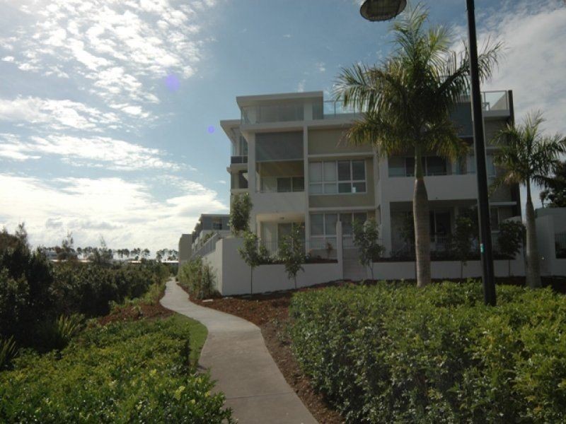 116 / 1 to 7 Moores Crescent, Varsity Lakes QLD 4227