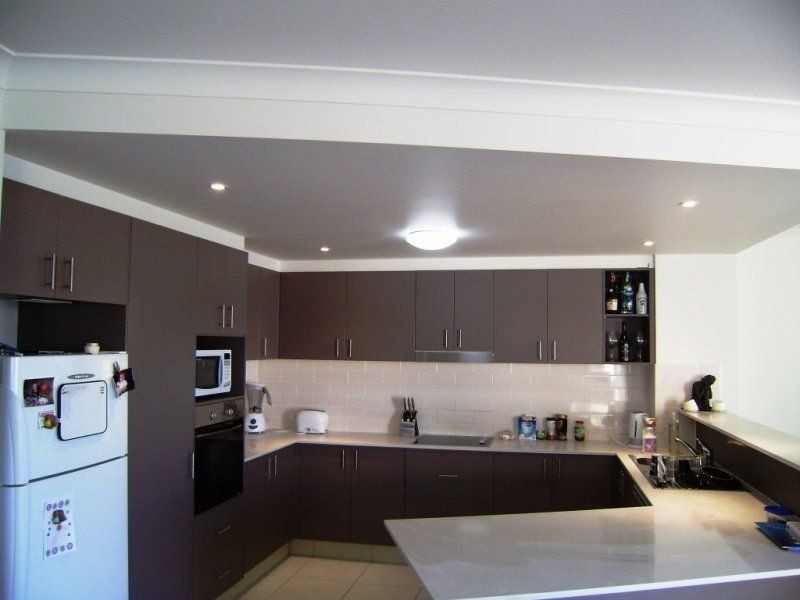 2 Acacia Ct, Robina QLD 4226